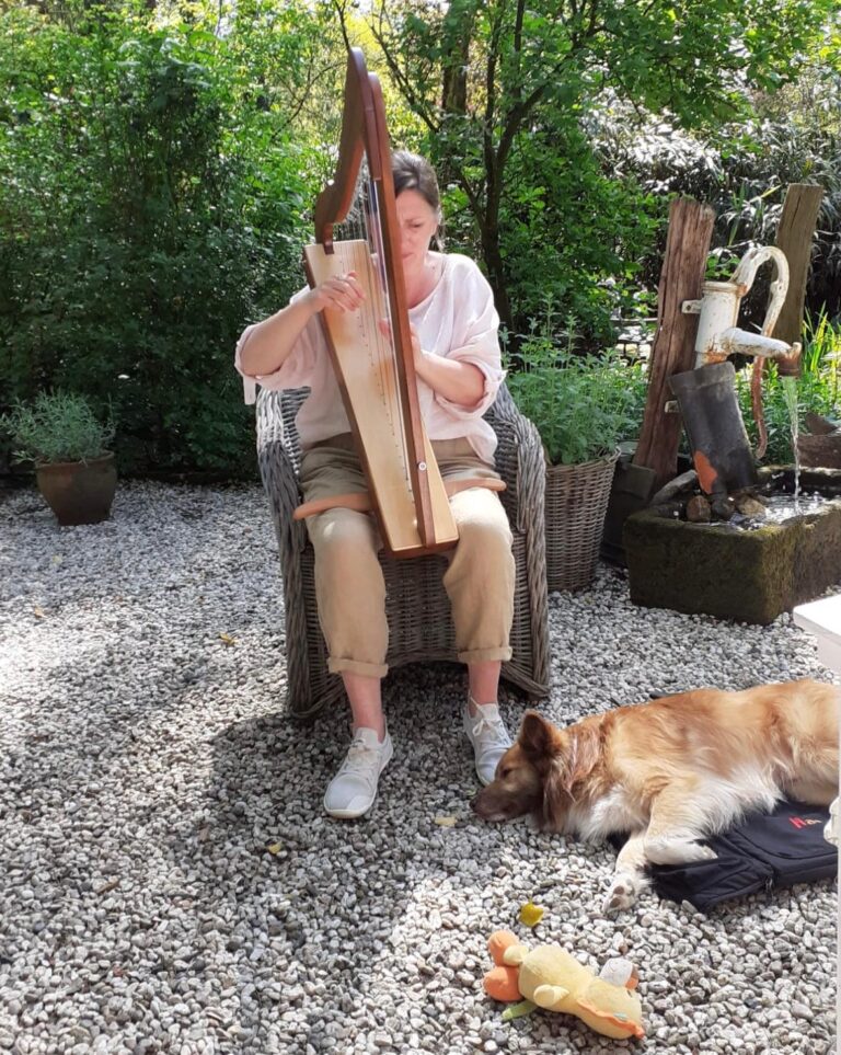 PHOTO-2025-11-10-19-15-23